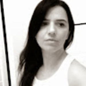 Meet your Posher, Marcela a.